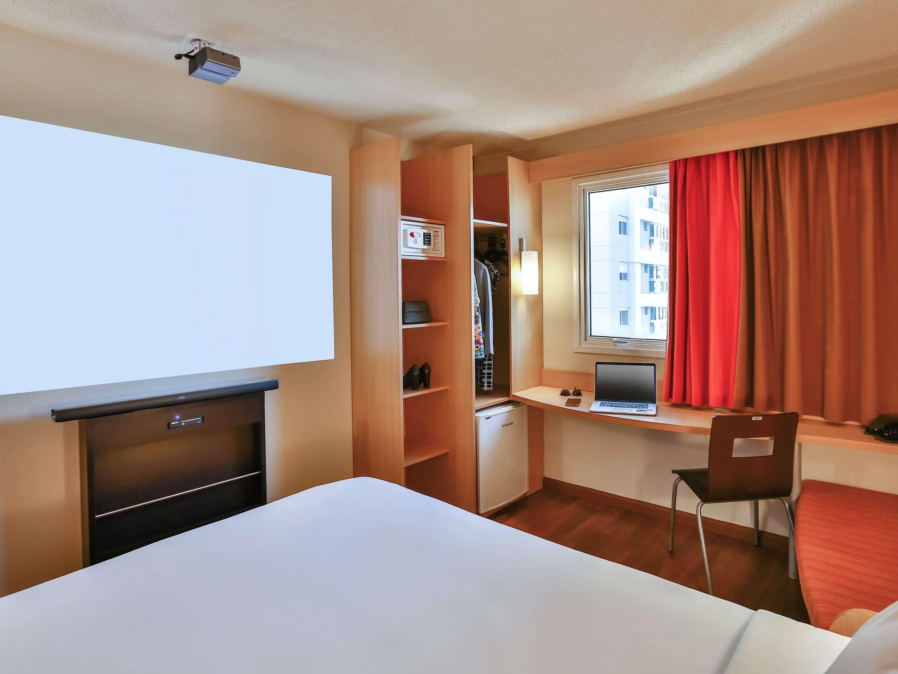 Ibis Budget Sao Paulo Morumbi Exterior foto